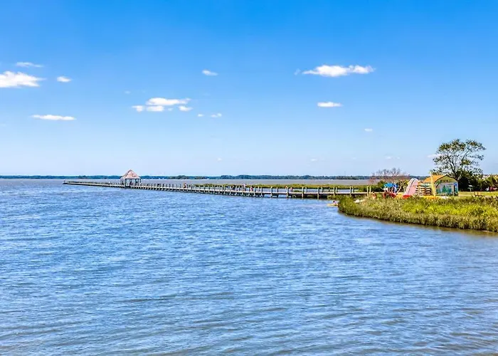 Сasa de vacaciones Oceanfront Getaway With Private Balcony Free Wifi Access & Shared Pool Ocean City